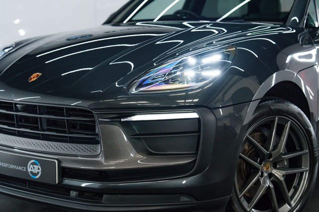2023 PORSCHE MACAN - Photo 7