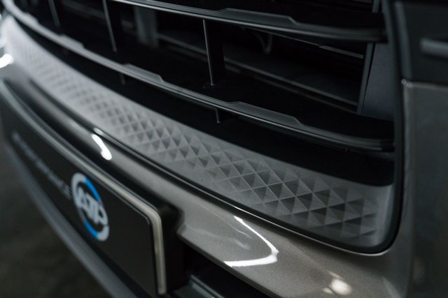 2023 PORSCHE MACAN - Photo 8