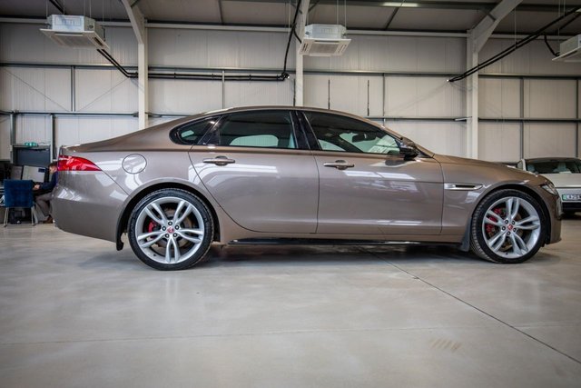 2016 Jaguar Xf 3L S 4dr - Photo 12