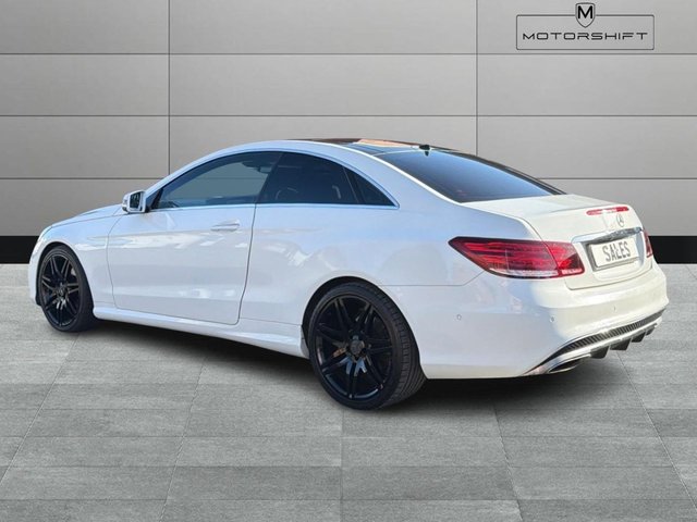 2017 Mercedes-Benz E-CLASS - Photo 9