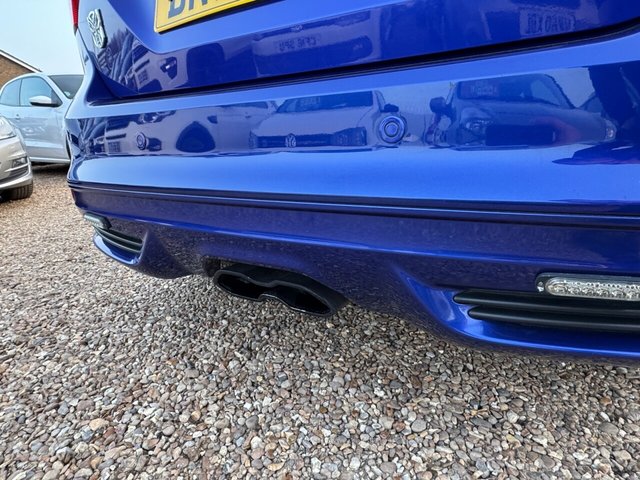 2014 FORD FOCUS 2.0T EcoBoost ST-3 Hatchback 5dr Petrol Manual Euro 5 (s/s) (250 ps) - Photo 9