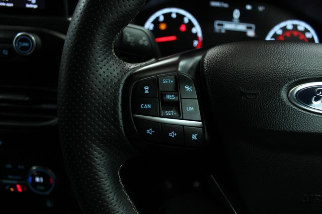 2019 FORD FOCUS - Photo 9