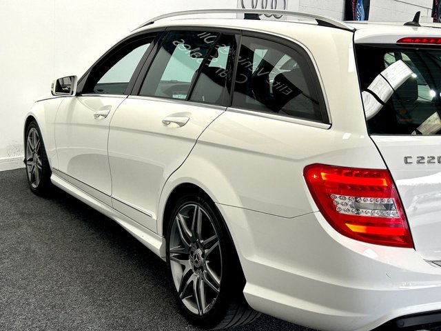 2014 Mercedes-Benz C-CLASS - Photo 7