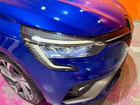 USED 2022 72 RENAULT CLIO 1.6 E-TECH RS Line Hatchback 5dr Petrol Hybrid Auto Euro 6 (s/s) (145 ps) 17" Alloys. Sat Nav. F&R Sensors
