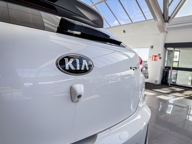 2016 Kia Proceed 1.6L Gt 3dr - Photo 9