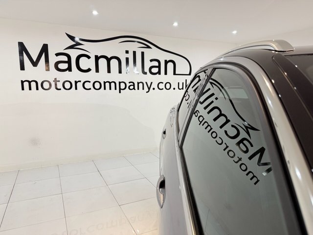 2022 PEUGEOT 3008 - Photo 7