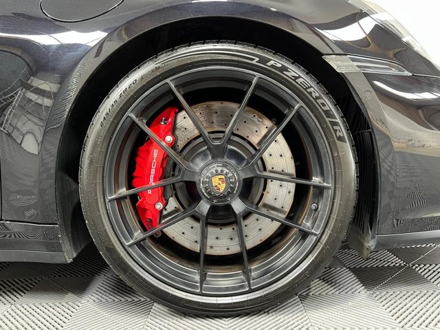 2025 PORSCHE 911 2025 3.6 T-Hybrid 992 Carrera GTS Coupe 2dr Petrol Hybrid PDK Euro 6 (s/s) (541 ps) - Photo 12