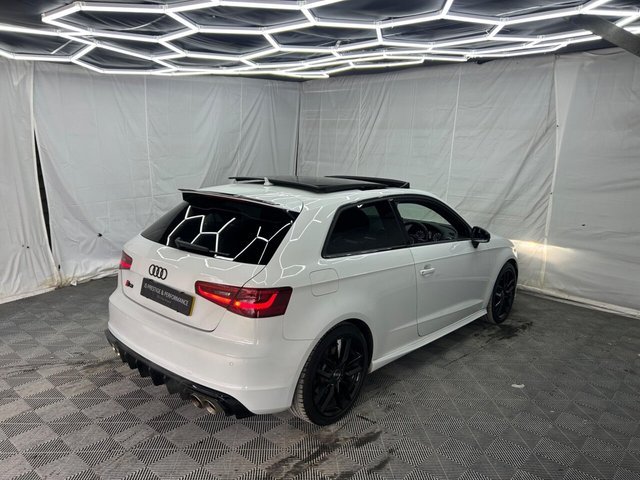 2015 AUDI S3 - Photo 9