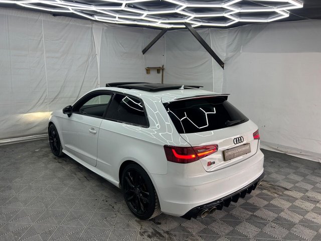 2015 AUDI S3 - Photo 4