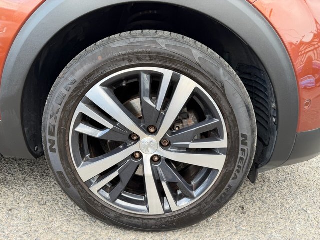 2018 PEUGEOT 3008 - Photo 8