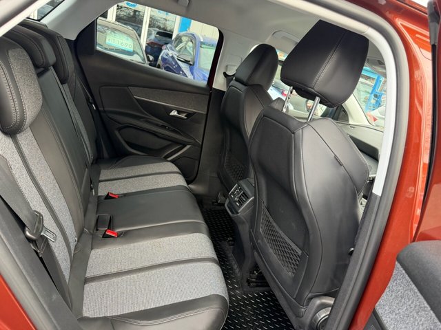 2018 PEUGEOT 3008 - Photo 10