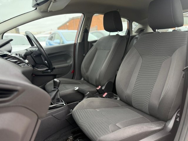 2015 FORD FIESTA - Photo 10