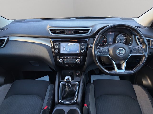 2018 Nissan Qashqai 1.5L N-Connecta 5dr - Photo 3