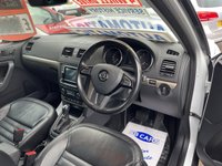 USED 2017 17 SKODA YETI 2.0 TDI SE L Drive Outdoor 5dr Diesel DSG 4WD Euro 6 (s/s) (150 ps) AUTOMATIC , TURBO DIESEL, 4x4 , SAT NAV: