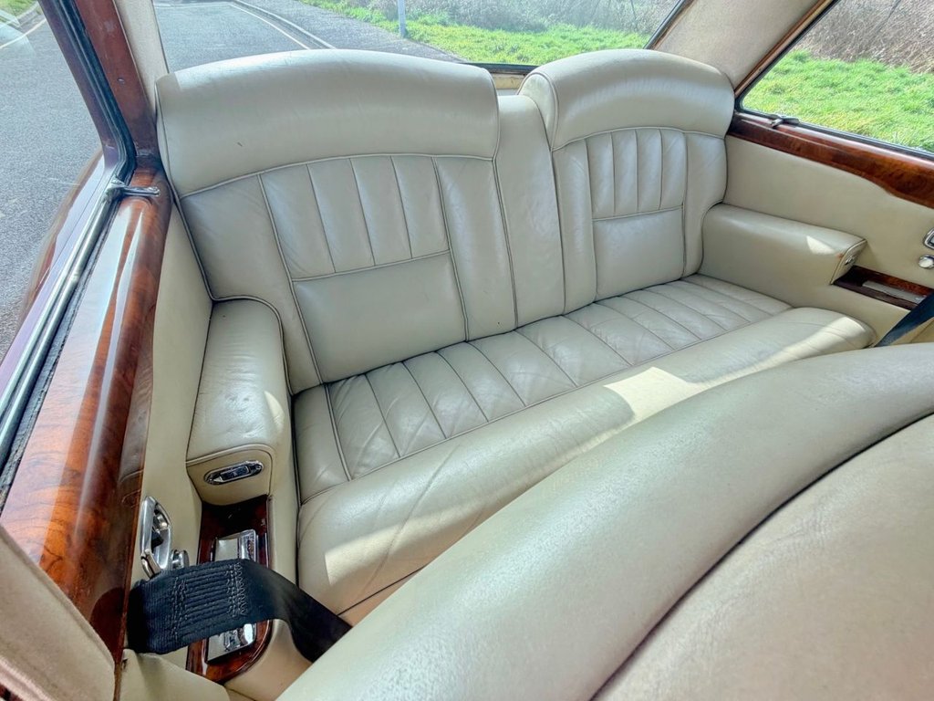 USED 1969 ROLLS-ROYCE CORNICHE Mulliner Park Ward Fixed Head Coupe // 6230cc V8 // px swap 