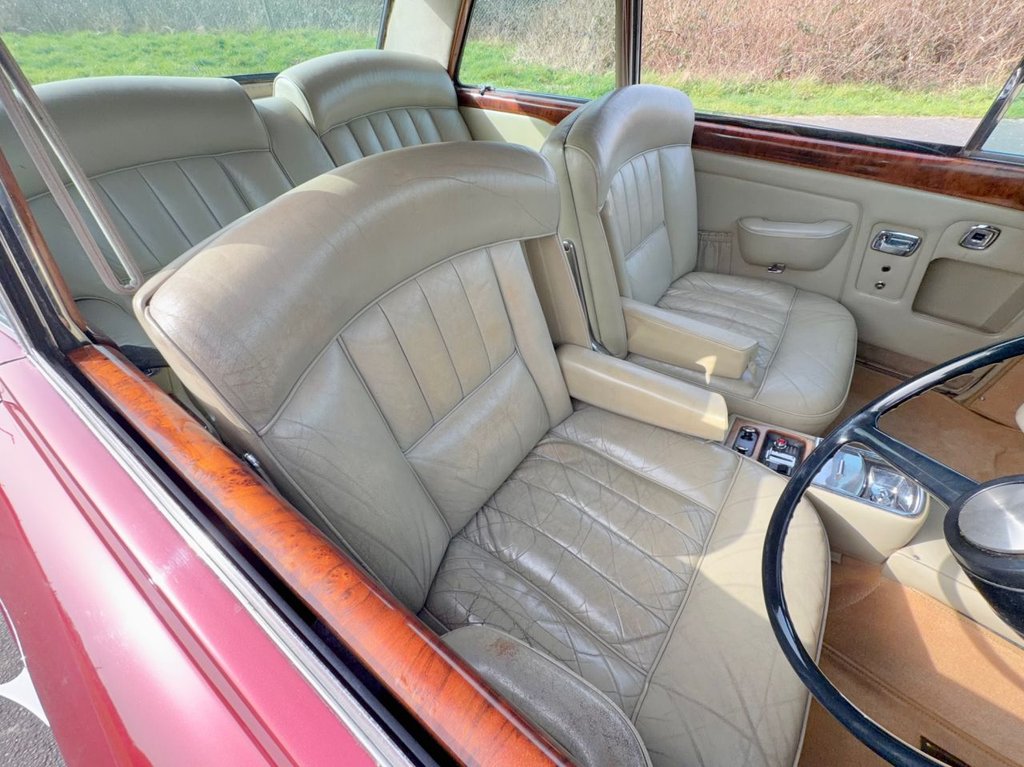 USED 1969 ROLLS-ROYCE CORNICHE Mulliner Park Ward Fixed Head Coupe // 6230cc V8 // px swap 