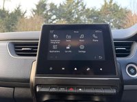 USED 2022 72 RENAULT ARKANA 1.6 E-TECH evolution SUV 5dr Petrol Hybrid Auto 2WD Euro 6 (s/s) (145 ps) 