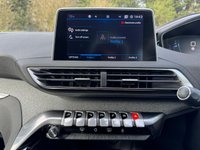 USED 2020 70 PEUGEOT 5008 1.2 PureTech Allure SUV 5dr Petrol Manual Euro 6 (s/s) (130 ps) 