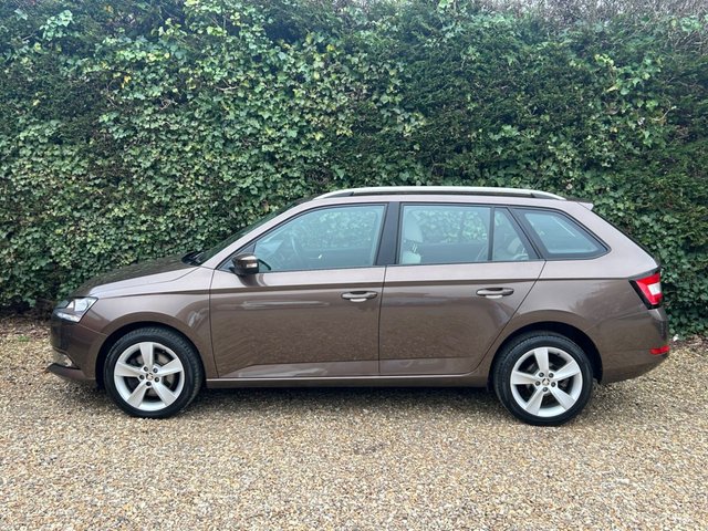 View our SKODA FABIA