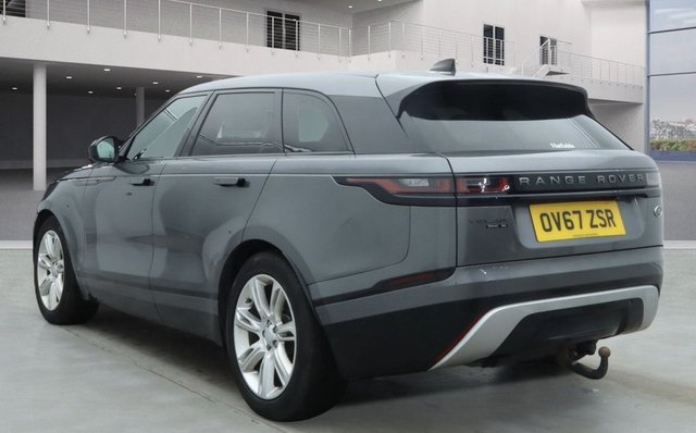 2017 Land Rover Range Rover Velar 2L R-Dynamic Se 5dr - Photo 5