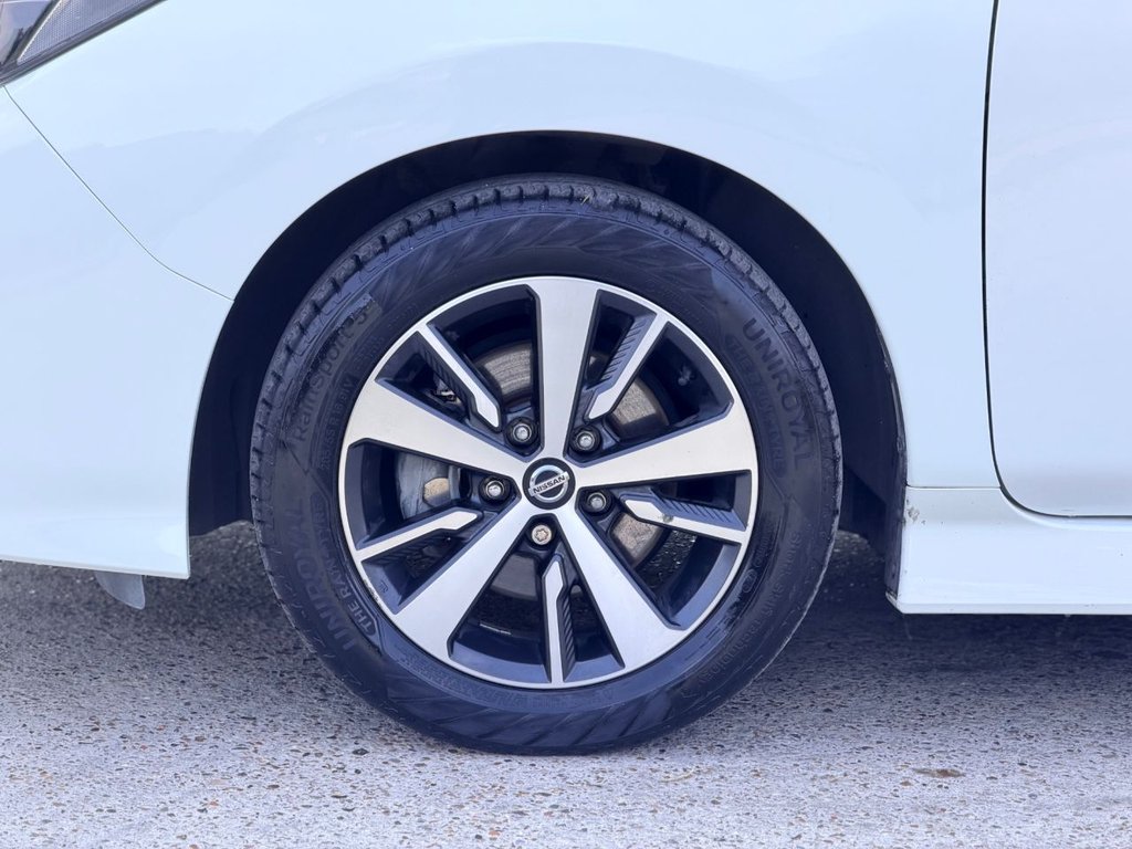 USED 2018 18 NISSAN LEAF 40kWh Acenta Hatchback 5dr Electric Auto (150 ps) |Adaptive Cruise|Camera|SatNav|Rear & Front Sensors|
