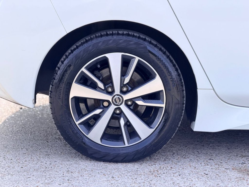 USED 2018 18 NISSAN LEAF 40kWh Acenta Hatchback 5dr Electric Auto (150 ps) |Adaptive Cruise|Camera|SatNav|Rear & Front Sensors|