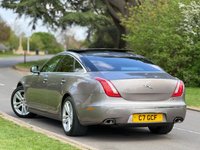 USED 2010 10 JAGUAR XJ 3.0d V6 Premium Luxury Auto Euro 5 4dr FSH PANORAMIC SUNROOF SATNAV