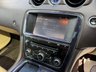 USED 2010 10 JAGUAR XJ 3.0d V6 Premium Luxury Auto Euro 5 4dr FSH PANORAMIC SUNROOF SATNAV