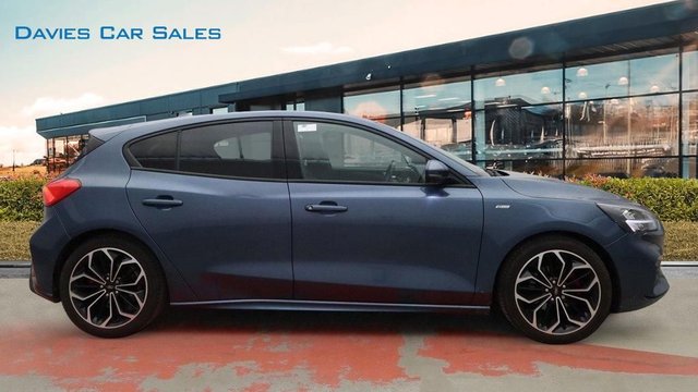 2020 Ford Focus 1L St-Line X Edition 5dr - Photo 5