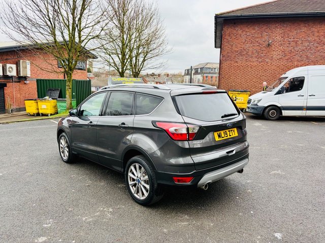 2019 FORD KUGA 2019 1.5T EcoBoost Titanium Edition SUV 5dr Petrol Manual Euro 6 (s/s) (150 ps) - Photo 5