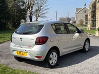 USED 2017 17 DACIA SANDERO 1.5 dCi Laureate Hatchback 5dr Diesel Manual Euro 6 (s/s) (90 ps) 
