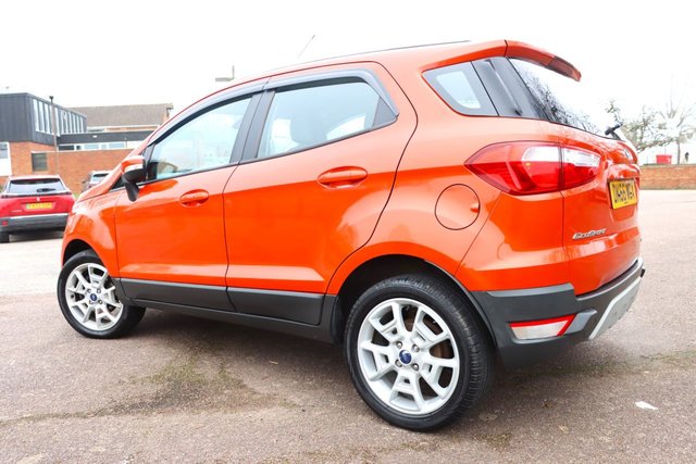 2016 FORD ECOSPORT - Photo 4