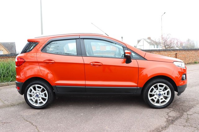 2016 FORD ECOSPORT - Photo 5