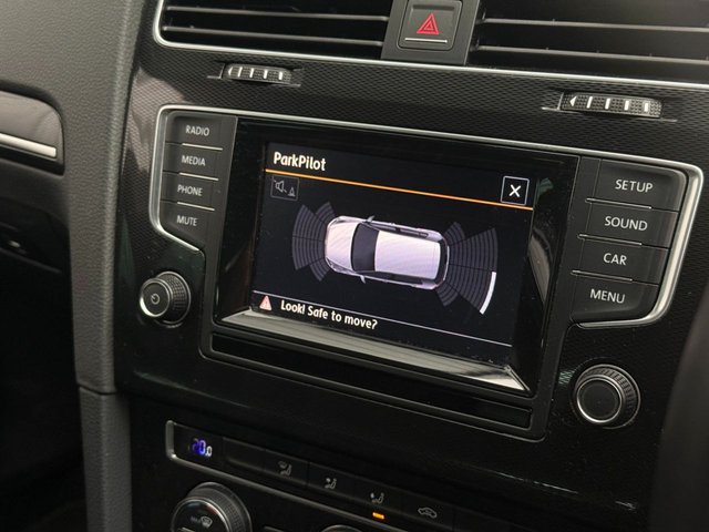 2015 VOLKSWAGEN GOLF GTD 2.0 TDI BlueMotion Tech Hatchback 5dr Diesel Manual Euro 6 (s/s) (184 ps) - Photo 7