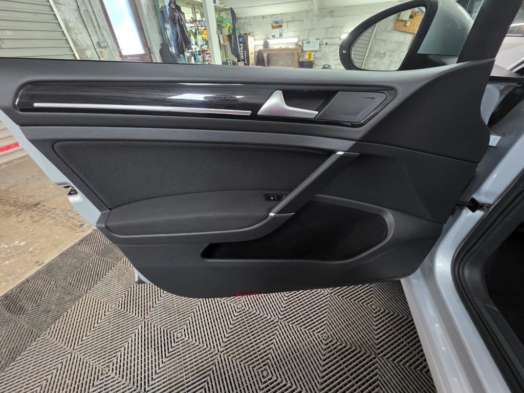 USED 2019 VOLKSWAGEN GOLF 1.6 TDI GT Hatchback 5dr Diesel Manual Euro 6 (s/s) (115 ps) SatNav - Parking Sensors!
