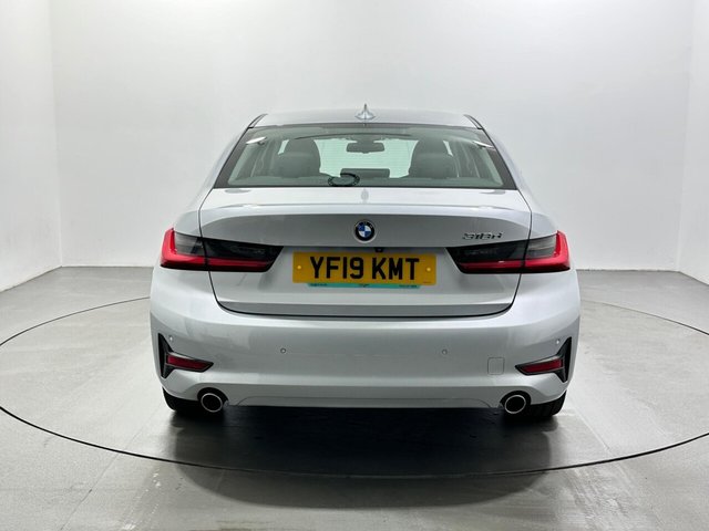 2019 BMW 3 Series - Photo 7