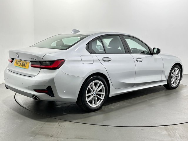 2019 BMW 3 Series - Photo 8