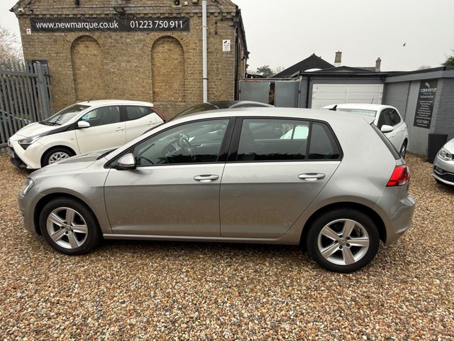 2016 VOLKSWAGEN GOLF 1.6 TDI BlueMotion Tech Match Edition Hatchback 5dr Diesel Manual Euro 6 (s/s) (110 ps) - Photo 7