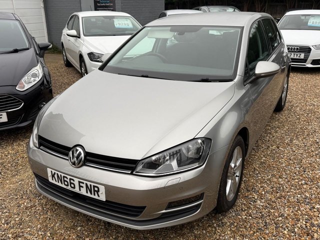 2016 VOLKSWAGEN GOLF 1.6 TDI BlueMotion Tech Match Edition Hatchback 5dr Diesel Manual Euro 6 (s/s) (110 ps) - Photo 8