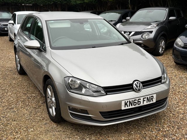 2016 VOLKSWAGEN GOLF