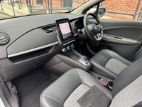 USED 2020 70 RENAULT ZOE R135 52kWh GT Line Auto 5dr (i) Insurance Group 19E