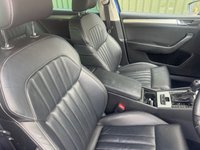 USED 2020 70 SKODA SUPERB 1.4 TSI iV 13kWh SE Technology Estate 5dr Petrol Plug-in Hybrid DSG Euro 6 (s/s) (218 ps) 1 OWNER+FSH+NAV+APPLE PLAY+PDC