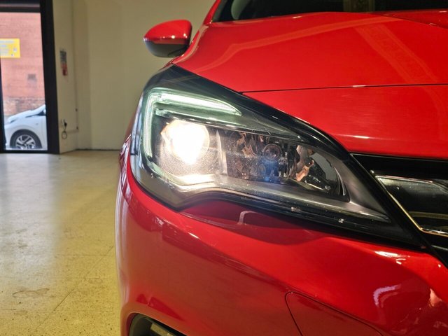 2019 Vauxhall Astra 1.4L SRI Nav 5dr - Photo 8