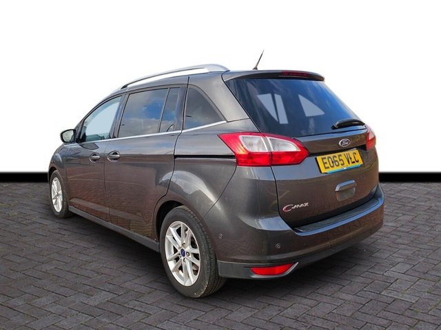 2015 Ford Grand C-Max 1.5L Zetec 5dr - Photo 7
