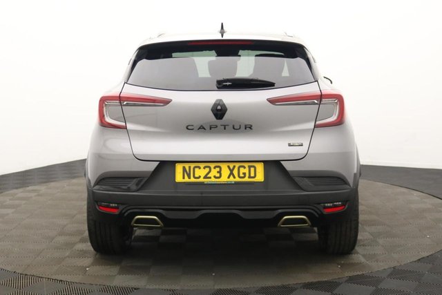 2023 Renault Captur 1.6L E-Tech Engineered 5dr - Photo 6