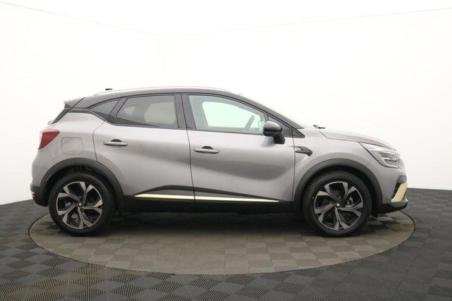 2023 Renault Captur 1.6L E-Tech Engineered 5dr - Photo 2