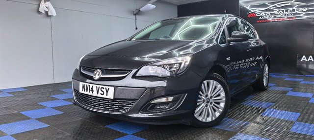 2014 VAUXHALL ASTRA - Photo 2