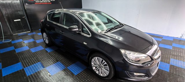 2014 VAUXHALL ASTRA - Photo 9