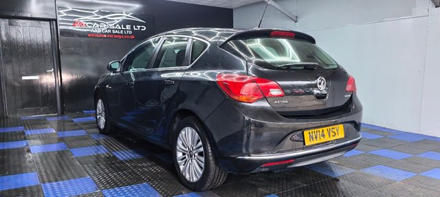 2014 VAUXHALL ASTRA - Photo 12