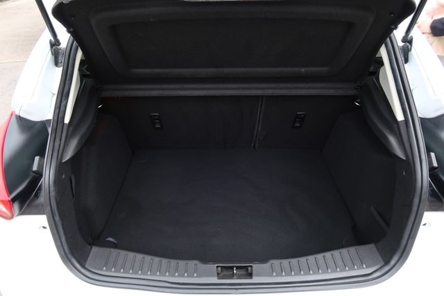 2017 FORD FOCUS 1.5 TDCi Zetec Edition Hatchback 5dr Diesel Manual Euro 6 (s/s) (120 ps) - Photo 9